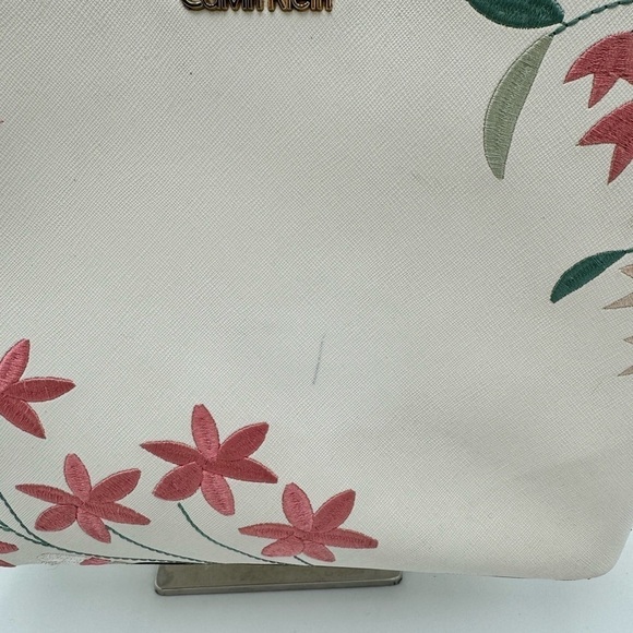 CALVIN‎ KLEIN White Floral Printed Tote - Picture 7 of 8